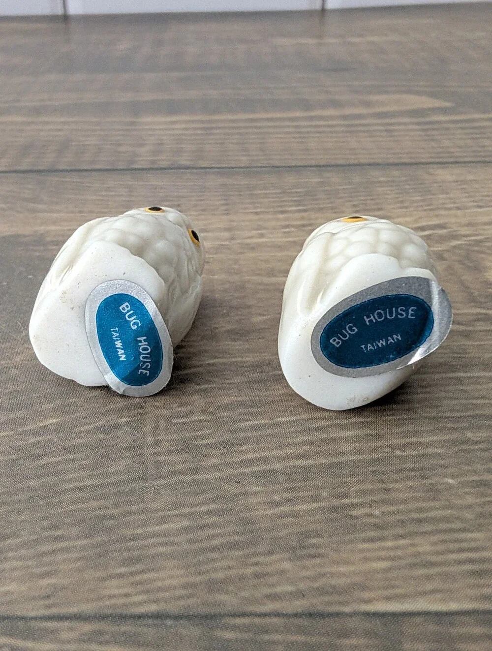 Bug House Miniature White Owl Figurines Vintage (Set of 2)